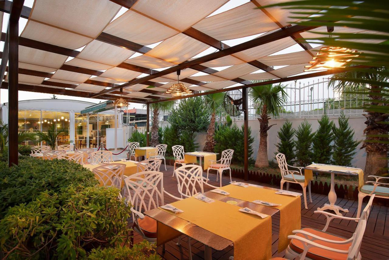 Sealife Family Otel 5*